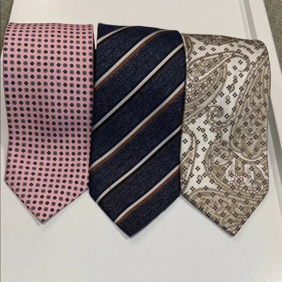 Dolcepunta Men's Tie Set of 3 - Pink, Navy, and Beige - Picture 1 of 5